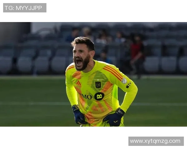 重庆公开足球场涌现足球明星盘点那些曾在此亮相的顶级球员